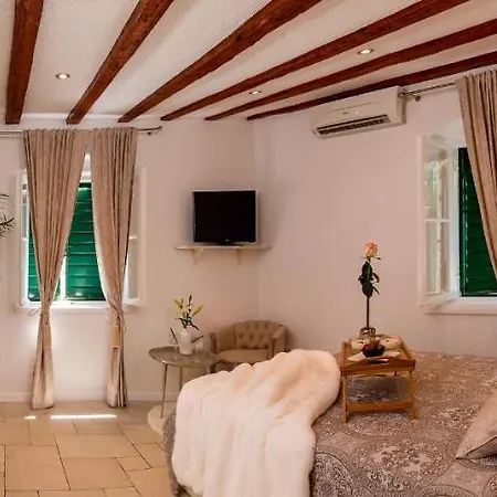 Appartement Charming Old Town Pjaca