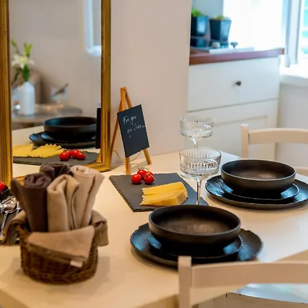 Charming Old Town Pjaca Apartament