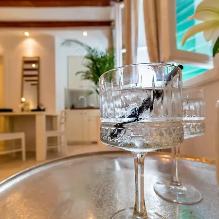 Charming Old Town Pjaca Apartment Split