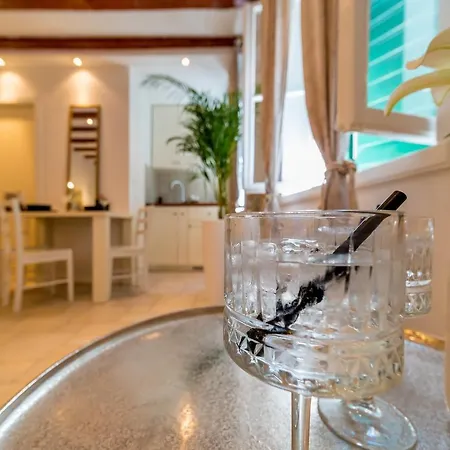 Charming Old Town Pjaca *