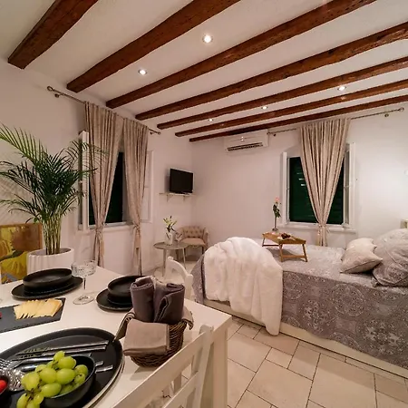 Charming Old Town Pjaca 斯普利特